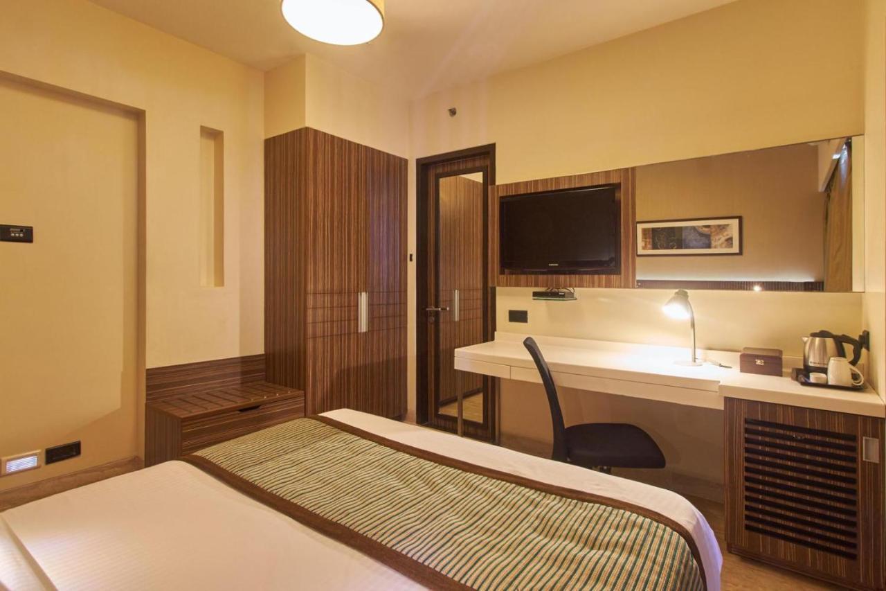 Residency Sarovar Portico Mumbai Kültér fotó