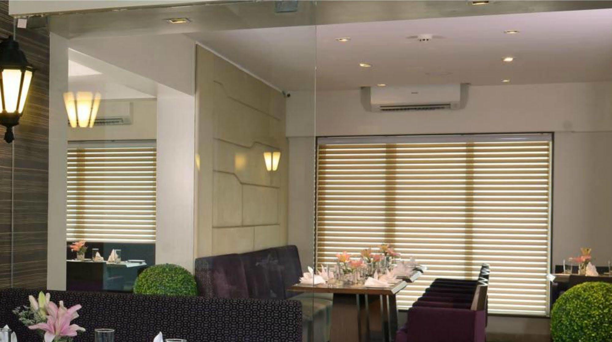 Residency Sarovar Portico Mumbai Kültér fotó