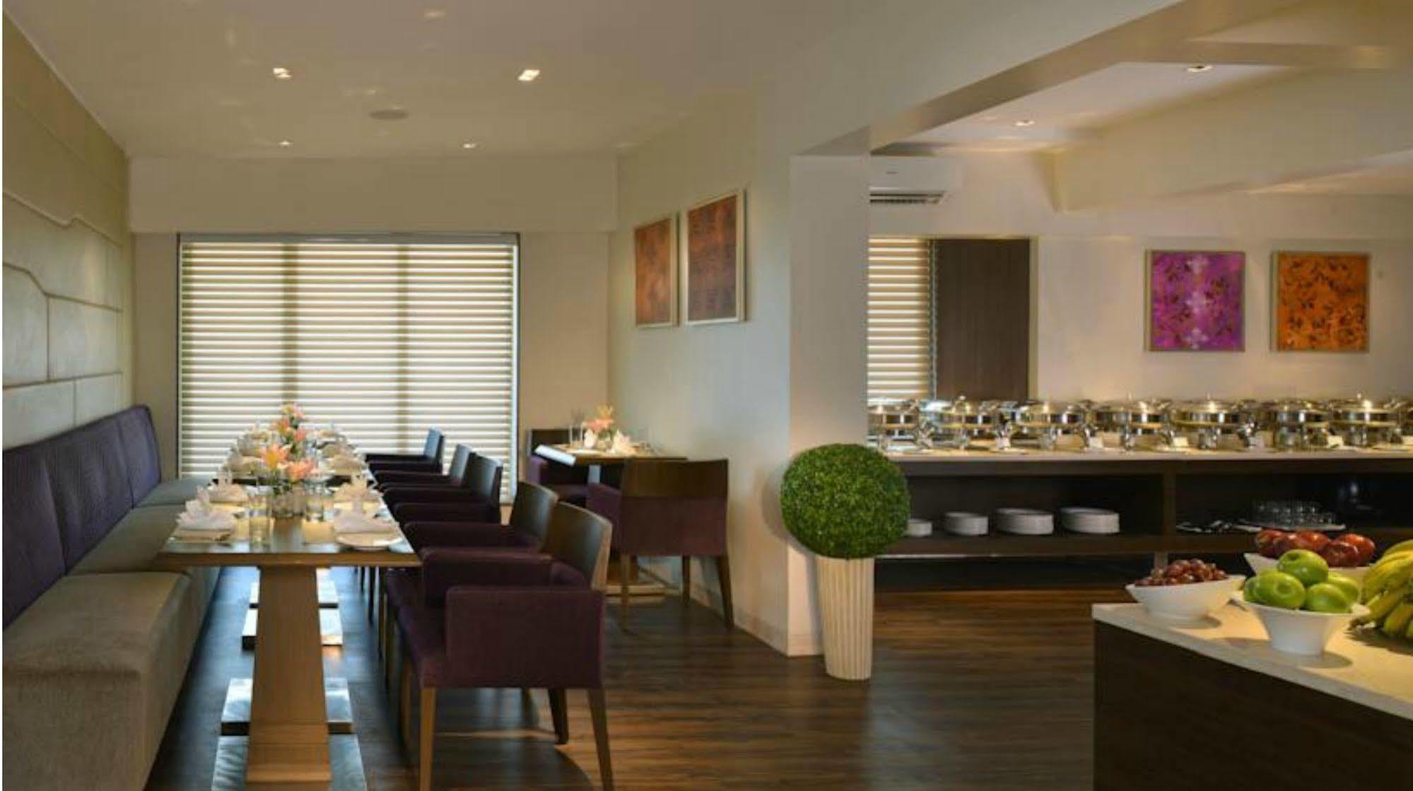 Residency Sarovar Portico Mumbai Kültér fotó